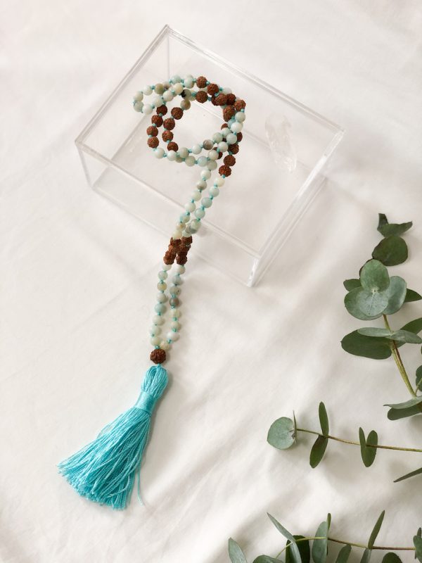 Yoga Mala handgeknüpft aus Amazonit